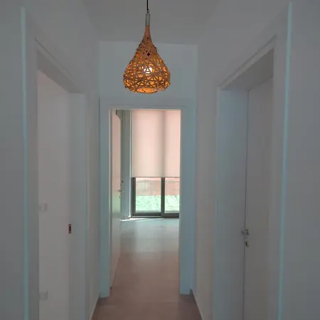 Escape By Form 3 Apartment Dhermi